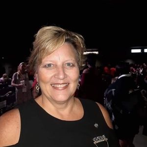 Meet your Posher, Debbie